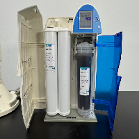 Millipore Milli-Q Advantage A10 Lab Water Purification System image 3